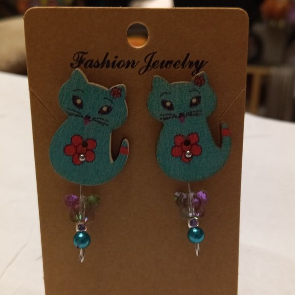 Home Made Handmade Wood & Metal Cat Turquoise & Pink Button Earrings #43 - Picture 6 of 8